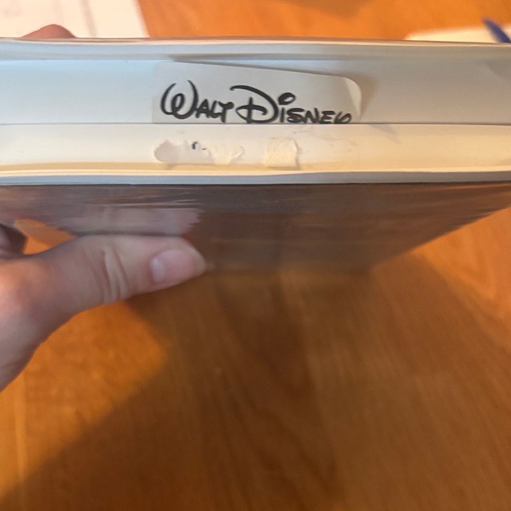 Disney The Little Mermaid VHS Tape Gold & Red Colorful Cover - Picture 3 of 6